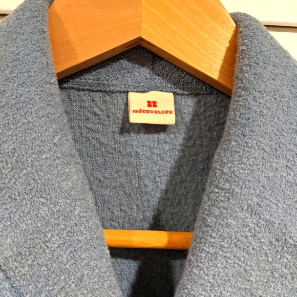 Red Envelope Baby Robe - Picture 3 of 6